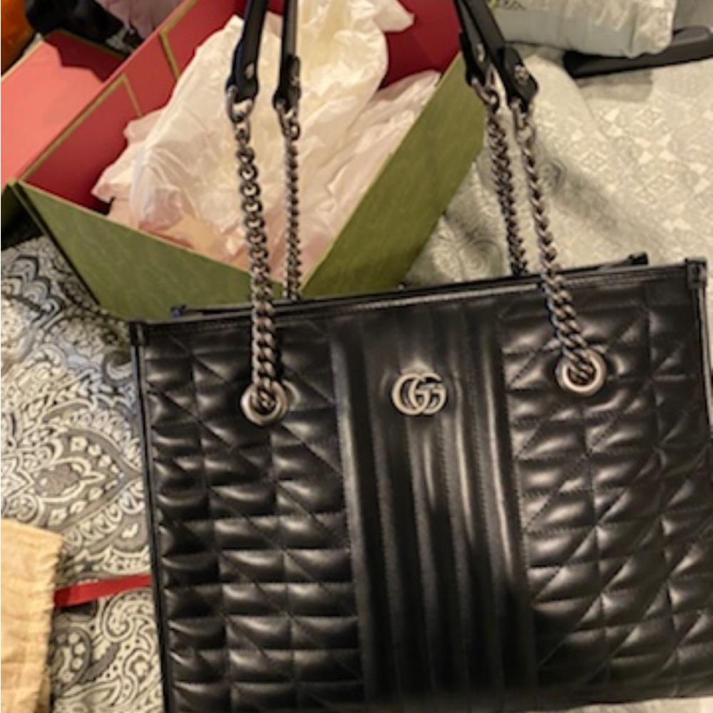 Gucci Marmont Matelasse Tote Bag